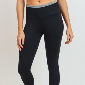 Mono B Contrast Sports Leggings